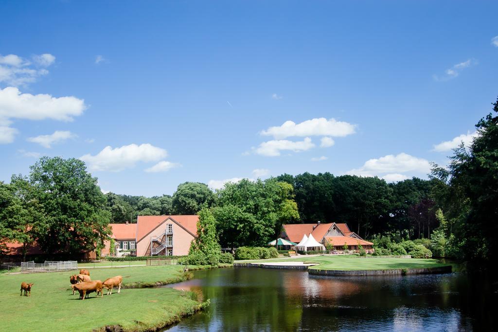 Готель Golfpark Gut Dueneburg Гарен Екстер'єр фото